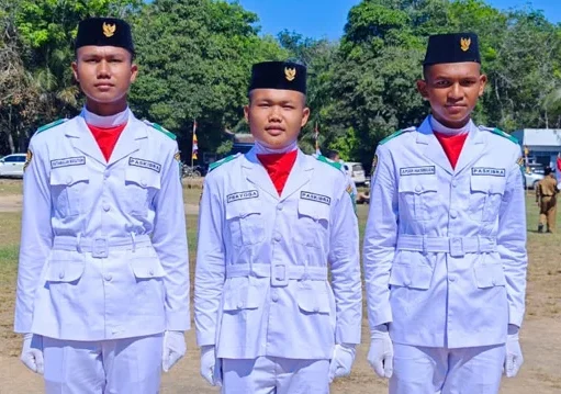 Bringing Honor to Pesantren Andalusia, Three Students Selected for Simangambat District Paskibra Flag-Raising Squad Bringing Honor to Pesantren Andalusia, Three Students Selected for Simangambat District Paskibra Flag-Raising Squad